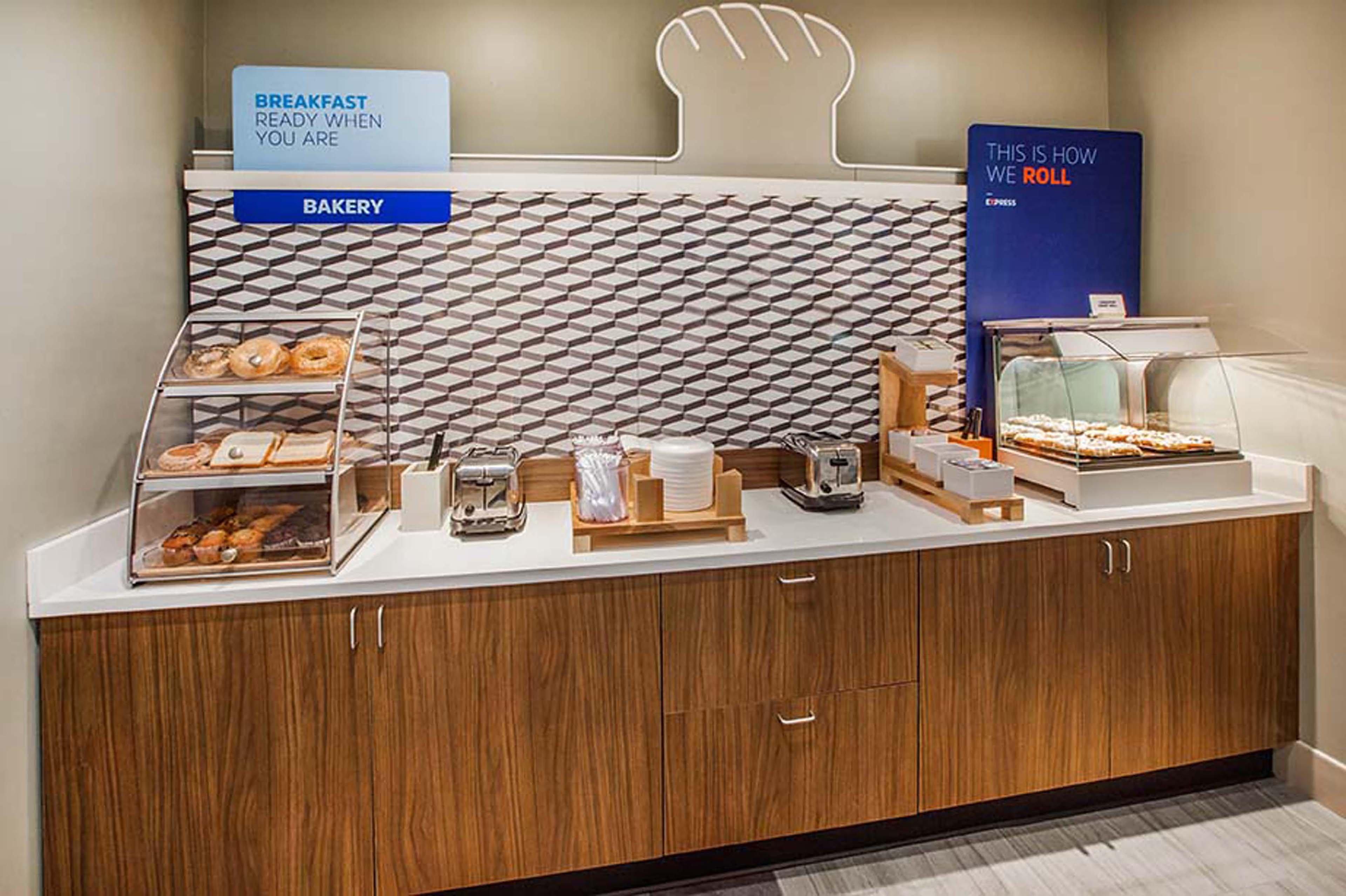 Holiday Inn Express Atlanta-Stone Mountain By Ihg Ngoại thất bức ảnh